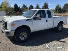 2016 Ford F250 4x4 Extended-Cab Pickup Truck Runs & Moves) (Tires Are New