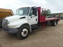 International Flatbed Truck: Runs, Lot of Blow By