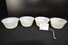 Set of 4 Rigopal Horno Pyrex Yellow Flower Custard Cups from Argentina