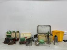 Vintage Kitchenware & Collectibles