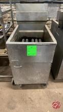 Pitco 65C+ Natural Gas Deep Fryer W/ Casters