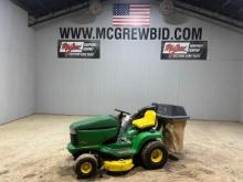 John Deere LT150 Lawn Tractor