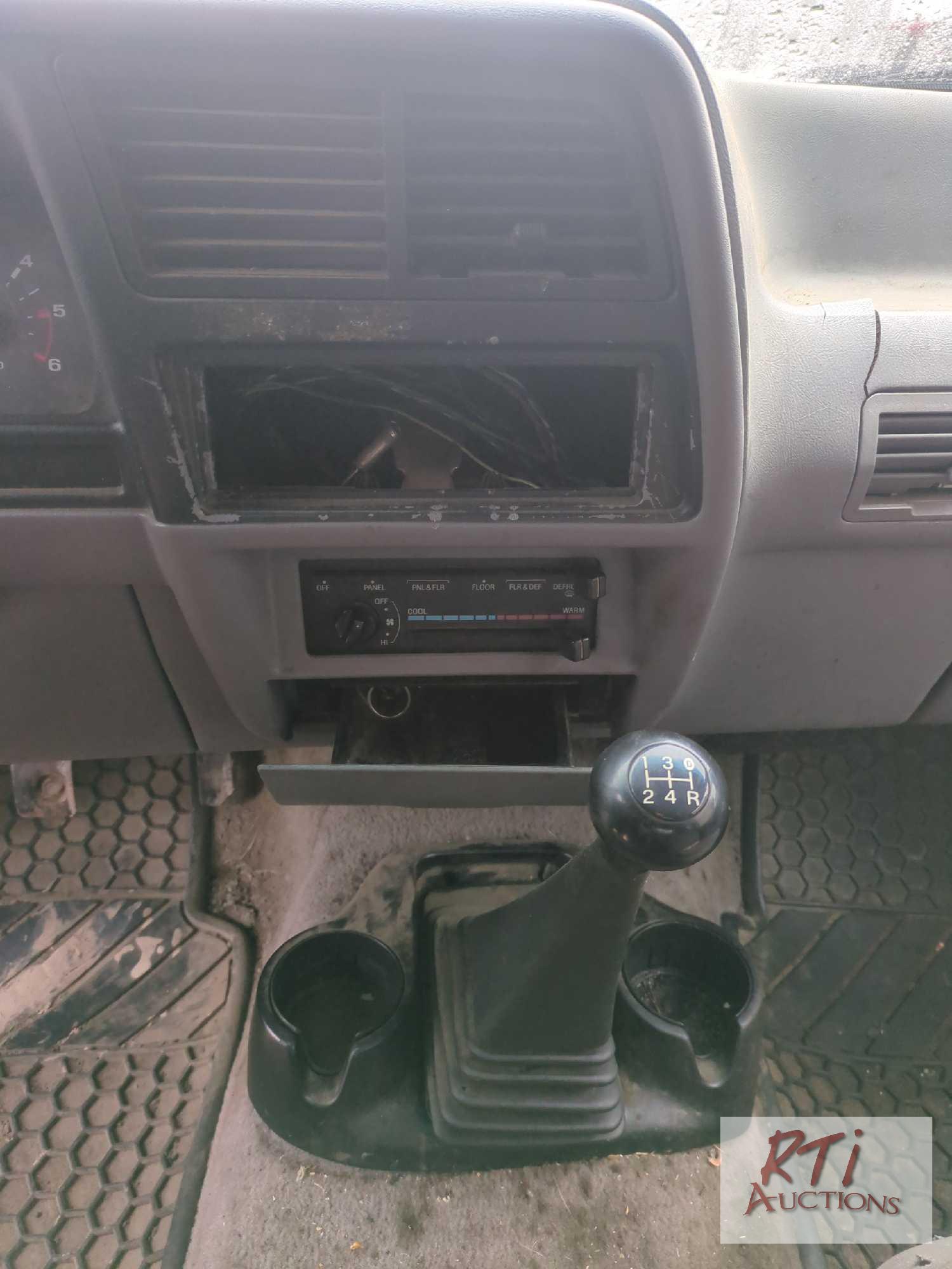 1994 Ford Ranger extended cab pickup, XLT, standard transmission, 211,724 mi. includes additional