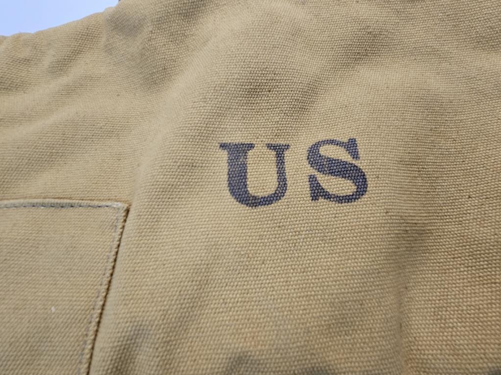 Vintage US Military Canvas Over-Shoulder Rifle Bag