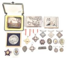 LOT OF JAPANESE WWII MEDALS.