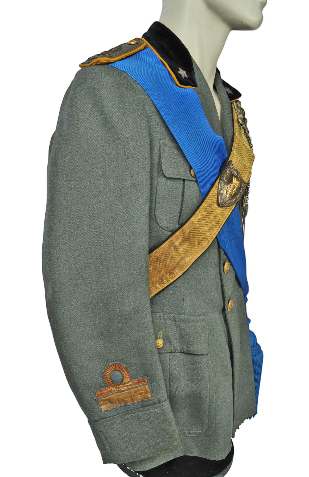 Fascist Italian Army WWII Infrantry Officer Uniform & Visor Hat (KDW)