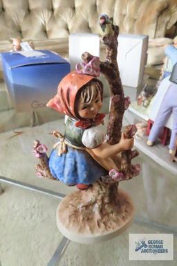 Goebel Apple Tree Girl figurine, number 141/V