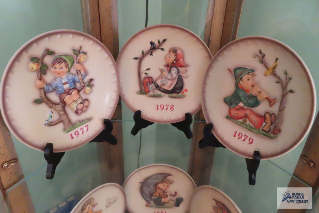 Hummel annual plates,1971-1982, 1982, 1984