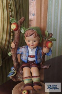 Hummel Apple Tree Boy figurine number 142/I