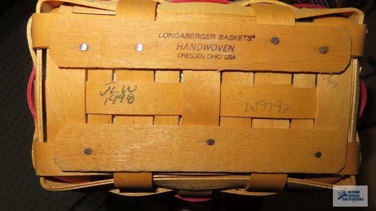 Longaberger (3) sleigh baskets