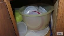 Cupboard lot of plasticware