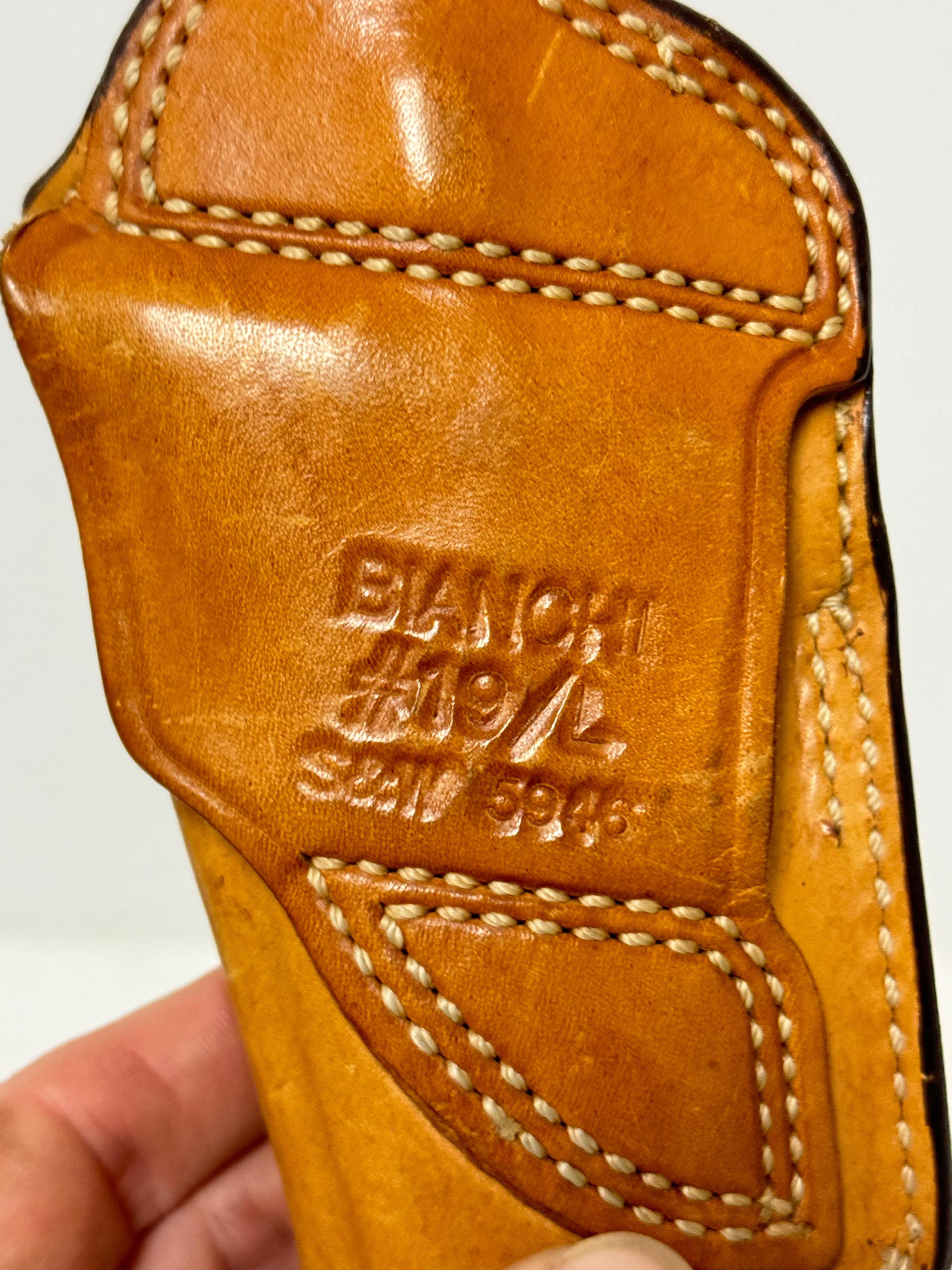 Bianchi #19/L S&W 5946 Leather Thumbsnap Holster