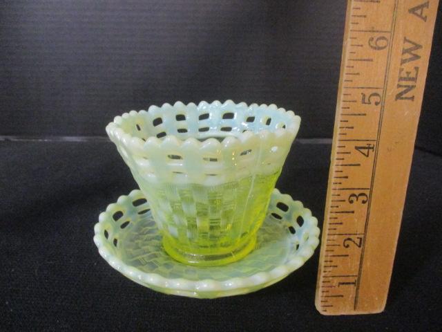 Vintage Fenton Topaz Yellow Canary Vaseline Bowl and Underplate
