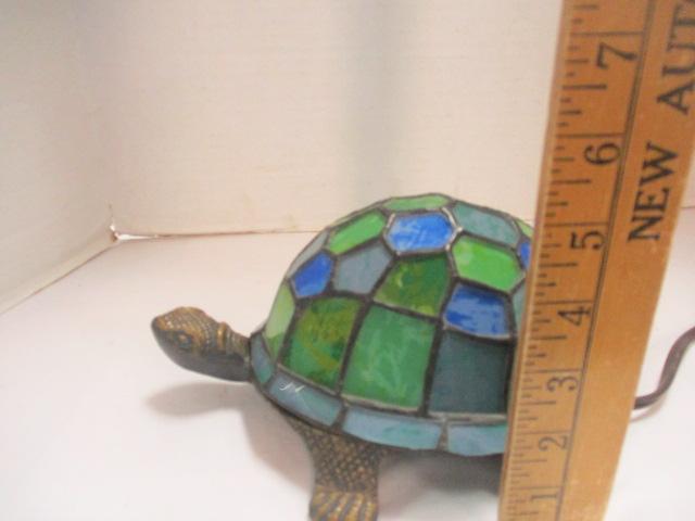 Cast Metal Turtle Night Light w/ Stained Glass Shell Shade