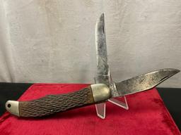 Vintage Schrade-Walden 225H Folding Hunter Pocket Knife Delrin Handle