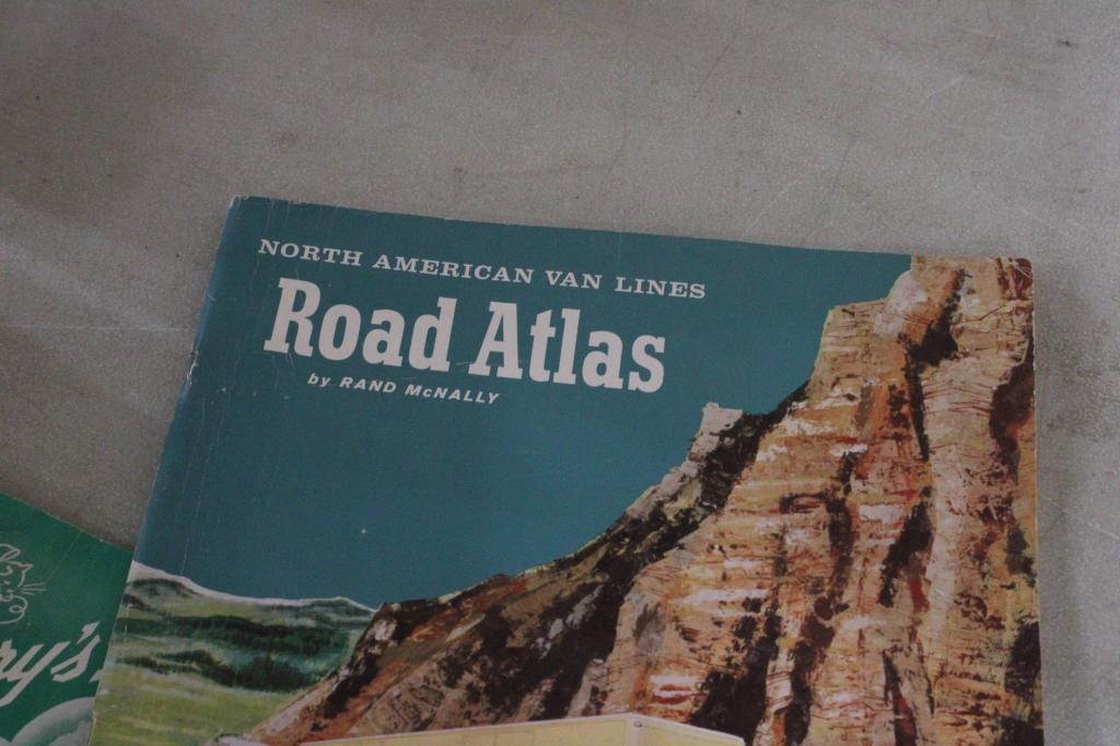 Children's Picture & Cut-Out Books, Road Atlas