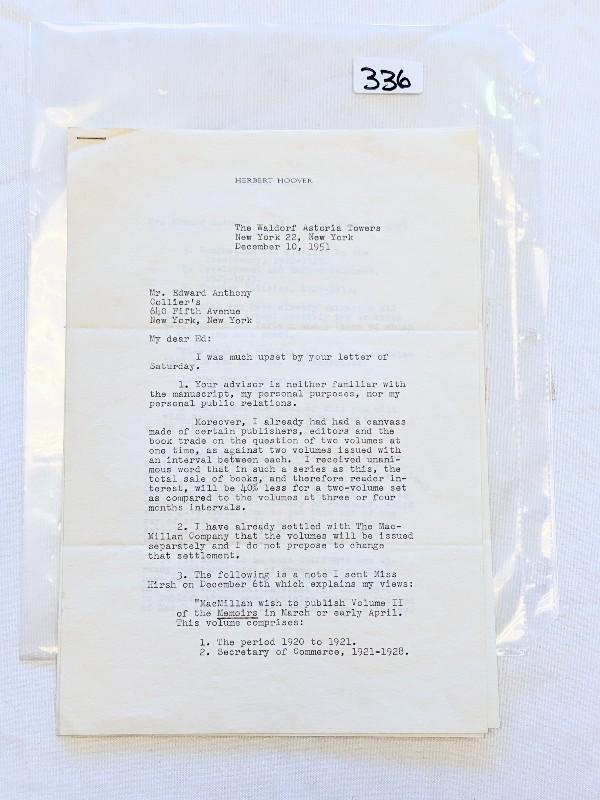 HERBERT HOOVER SIGNED LETTER TO WALDORF-ASTORIA TOWERS NY DATED DEC 10 1951