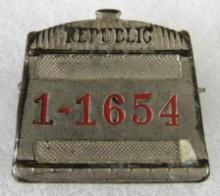 Extremely Rare Antique Republic Motor Car Co. Employee Badge