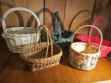 Lot 5 Of Good Baskets (Local Pick Up Only)