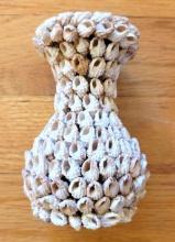 Seashell Vase $1 STS