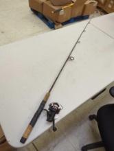 Eagle Claw 6' fishin' hole graphite spinning rod. Line size 4-10 Lure weight1/4-5/8 oz Comes as a