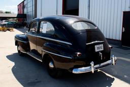 1947 Ford Deluxe Car