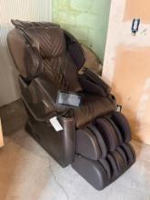 Cozzia CZ-641 Massage Chair w/ Orig. Receipts & Paperwork, Paid $5,745.88 at NFM