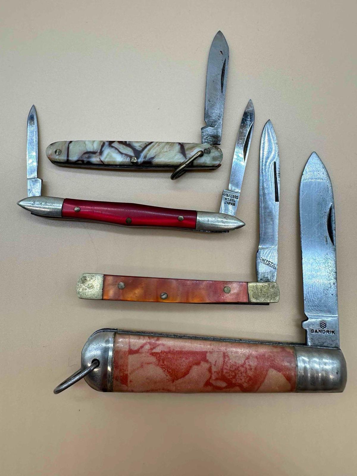 LOT OF 4 DECORATIVE HANDLE KNIVES