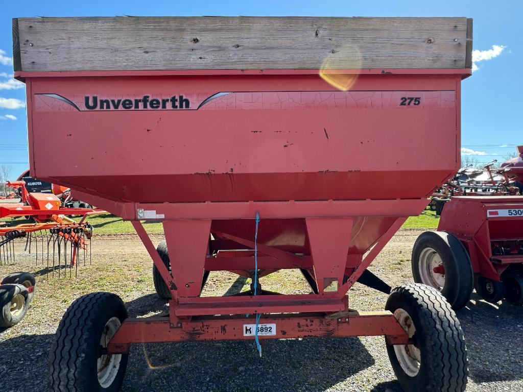 228 Unverferth 275 Gravity Box on Kory Gear