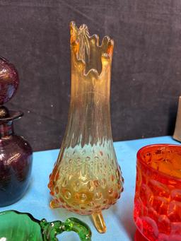 (8) pcs of vintage modern Viking glass stretch, glass crackle glass
