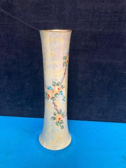 Porcelain floral vase marked 1618