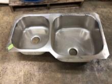 Stainless steel double bowl kitchen sink, new.