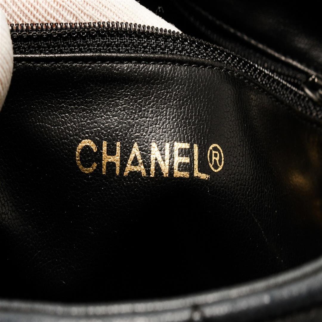 Chanel Black Lambskin Leather GHW Chain Tote Bag