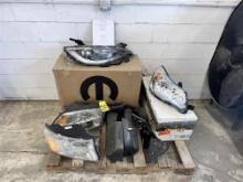 PALLET LOT OF ASSORTED TRUCK MIRRORS & HEADLIGHTS