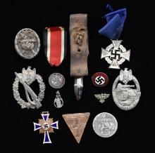 WWII GERMAN MEDALS, PINS, & BADGES.